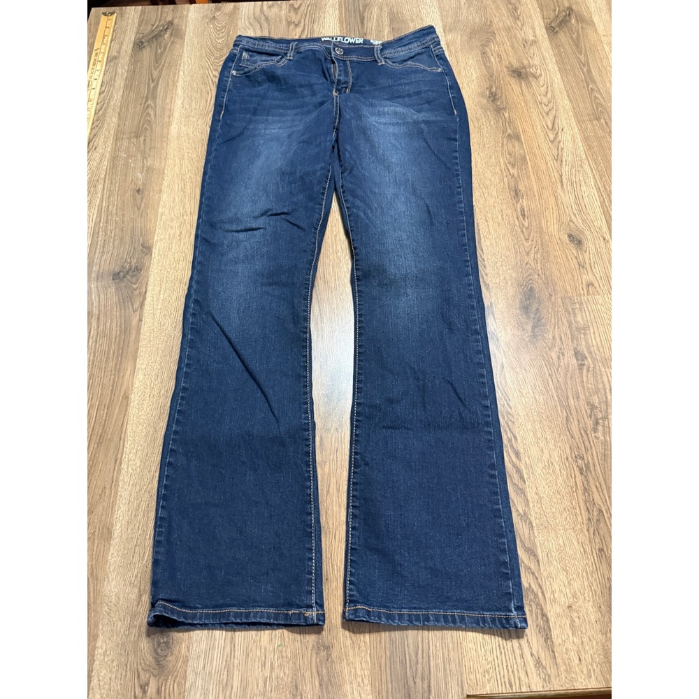 Wallflower Jeans Womens Size 13 Blue Jeans Bootcut The Legendary Fit